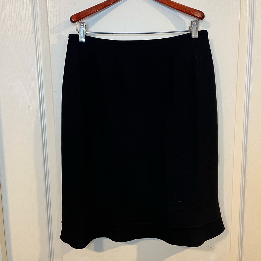 Elegant Black Women's Skirt